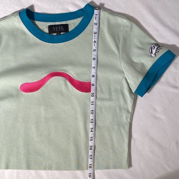 Vees Y2K Crop Top - Picture 8 of 11